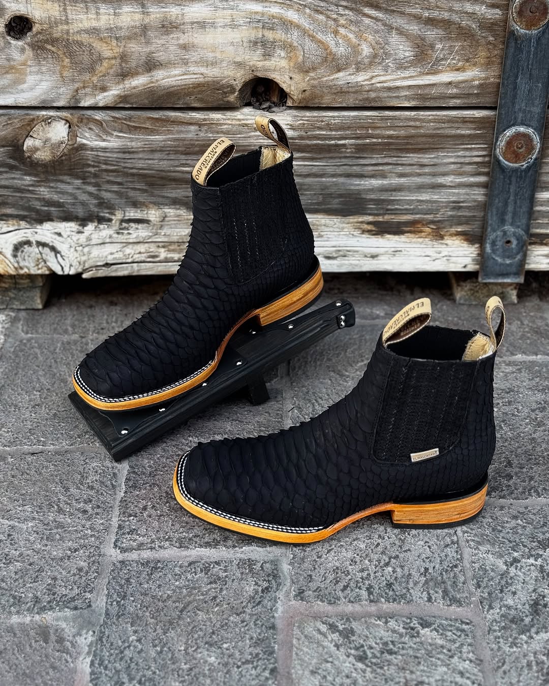 Genuine leather crocodile boots