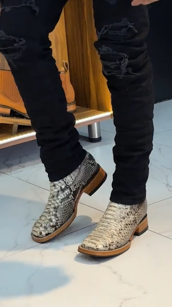 2025 New White Python Fashion Cowboy Boots