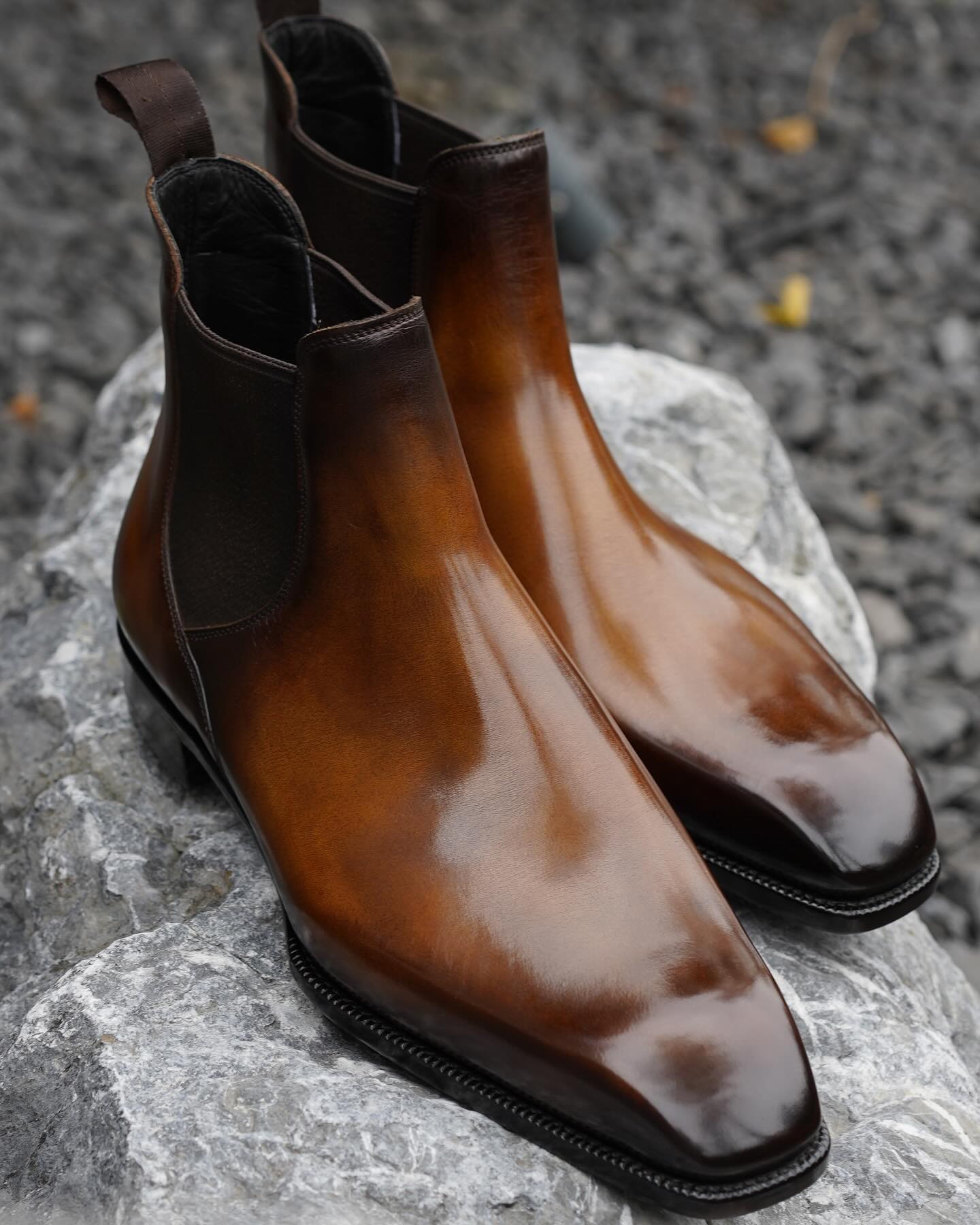 Men's cowhide square toe shiny ankle boots