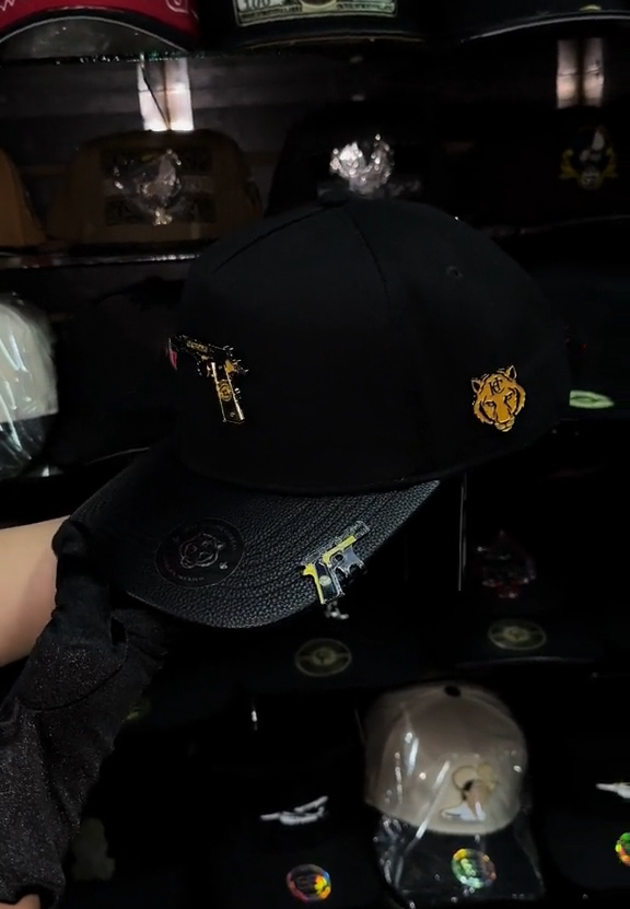 701 Men's Golden Gun Tiger Hat