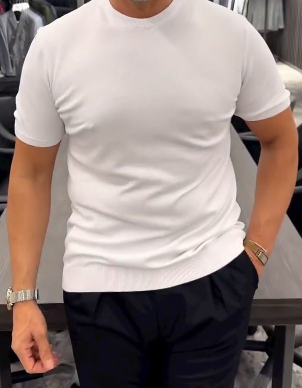 Men's cotton crew neck versatile solid color T-shirt